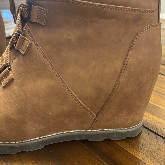 Universal Thread Platform Boots Women’s 9W Cognac Brown Cute Cozy Lace Up - Picture 11 of 11